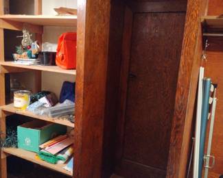 We just found a hidden room on Friday moring, so we will be loading more photos on Friday night