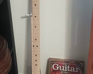 Cigar Box Guitar