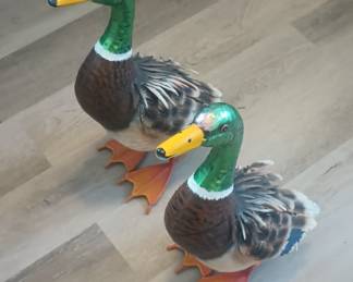 Metal Ducks - Very Unique
Fine Craftsmanship
