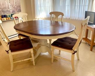 Kitchen Table & Chairs