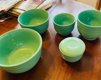 Mixing/Nesting Bowls - Circa 1940