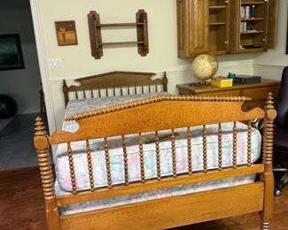 Original Bobbin Spindle Ginny Lind Standard Bed