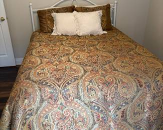 Queen bed, new pillow top mattress & boxspring