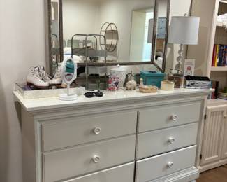 6 Drawer Dresser