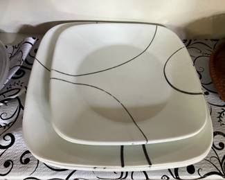 Corelle Simply Lines plates