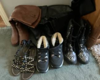 Bear Trap boots, American Eagle boots