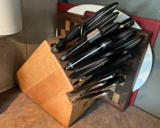 Oneida knives