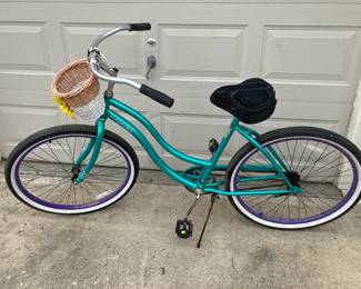 Women's unused Kiawahk bicycle