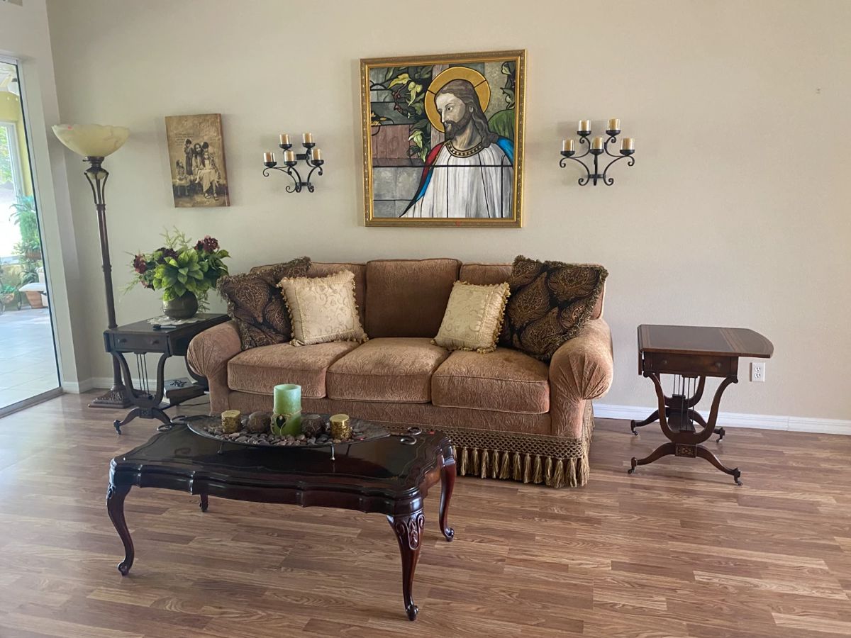 Beautiful brown couch end tables, and coffee table