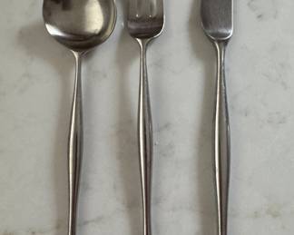 Lauffer 18/8 Stainless Flatware Set. Photo 1 of 2.