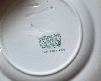 Wedgwood Queens Ware China (73 Pieces):
Dinner Plates: 12, Salad Plates: 12, Dessert: 12 , Bread & Butter: 12, Cream Soups & Saucers: 8, Demi Tasse & Saucers: 6 & Coffee Cups & Saucers: 11. Photo 2 of 3.