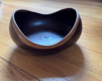 Mid-Century Carved Wood Bowl. Photo 1 of 2.