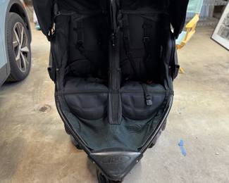 BOB Revolution Flex 3.0 Duallie Jogging Stroller. Circa 2019. Photo 1 of 3.