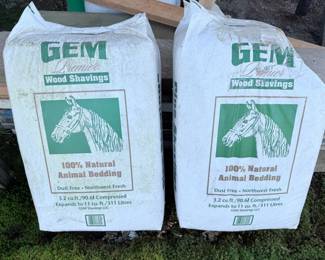 70 GEMWoodShavings