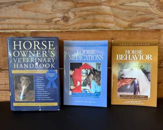 69 HorseVeterinaryEquineMedicationsHorseBehaviorBooks