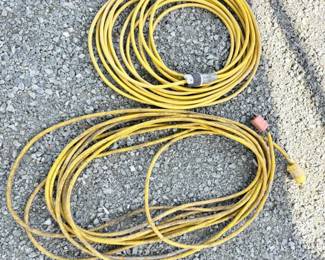 47 Pairof100ftExtensionCords