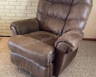 Rocker recliner (2 of 2)