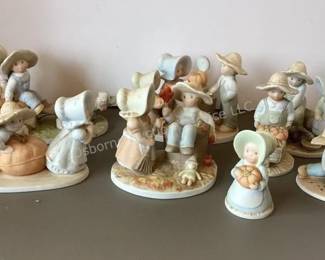Circle of Friends figurines