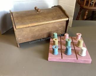 Sewing box & tic tac toe