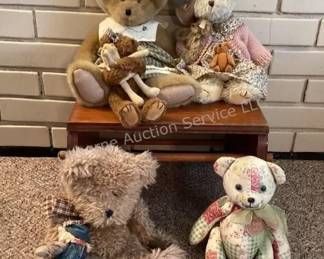 Bears & stool