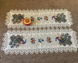 Dresser Doilies