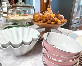 - Vintage Handmade Turned bowl with Wood Fruit
- Vintage Pink dessert or fruit bowls
- Vintage Porcelain Tart baking dishes