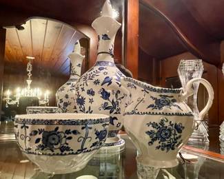 Coalport Creamer Sugar set 
Cruet 