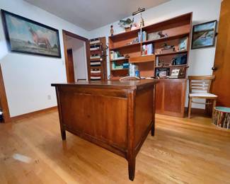 - *1950s Antique Mahogany Reception Office Typewriter Desk (typewriter for display only)
... Folding hidden typewriter compartment, pullout top and 3 drawers.
42”w 32”d 30”h