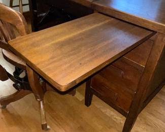 Detail pic, pullout side desk
Antique Mahogany Reception Office *Typewriter Desk
-Folding hidden typewriter compartment, pullout top and 3 drawers. 