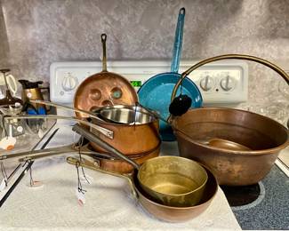 - Vintage Copper Pots & Pans