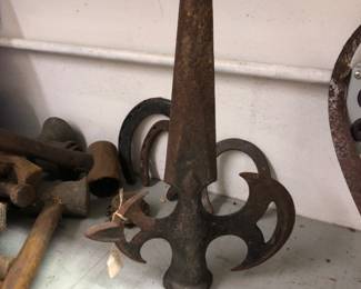 Halberd pole axe