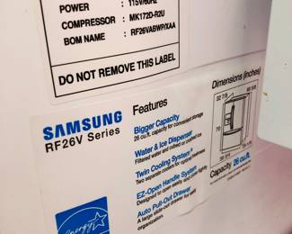 Detail pic,
White Samsung Refrigerator
French Door Bottom Freezer
26CF 35.7"w • 35.6"d
Model# RF26VABWP