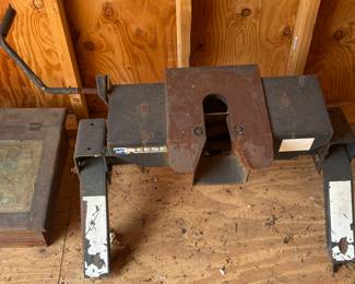 Reese Gooseneck Hitch