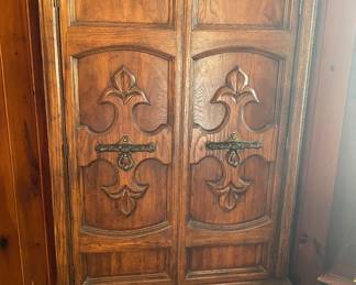 Armoire