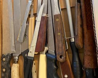 Assorted Kitchen Knives