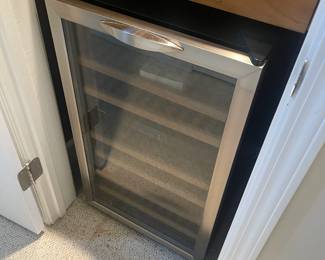 Wine cooler 