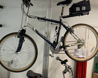 Trek bikes x 2 MANY upgrades~ 