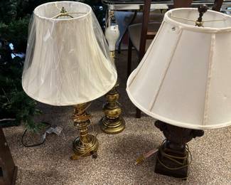 Tons of lamps