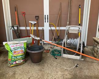 Tidy Yard Tools