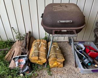 Grill, Firewood