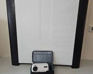 Vankyo Leisure 470 Pro Projector Portable Screen