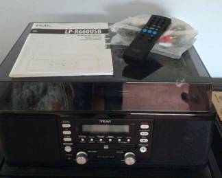TEAC LPR660USB CD Recorder System