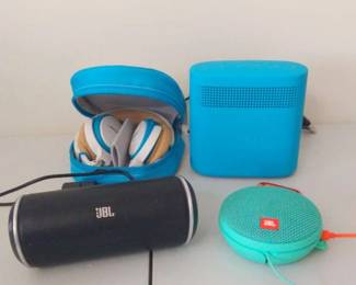Bose And JBL Bluetooth Mini Speakers