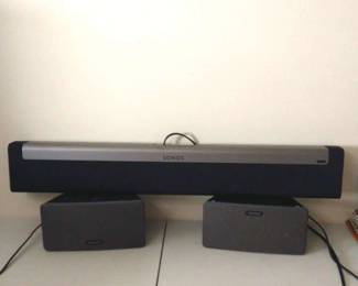 Sonos Play bar And 2 Speakers