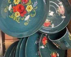 Hand painted fine dish set
