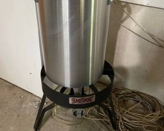 Bayou Classic Turkey Fryer