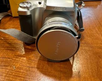 Fujifilm FinePix S3000 digital Camera