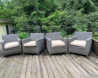 wicker set of 4 chairs