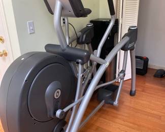 Cyber Arc Cross Trainer Machine