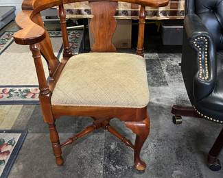 Corner Chair...Mahogany.